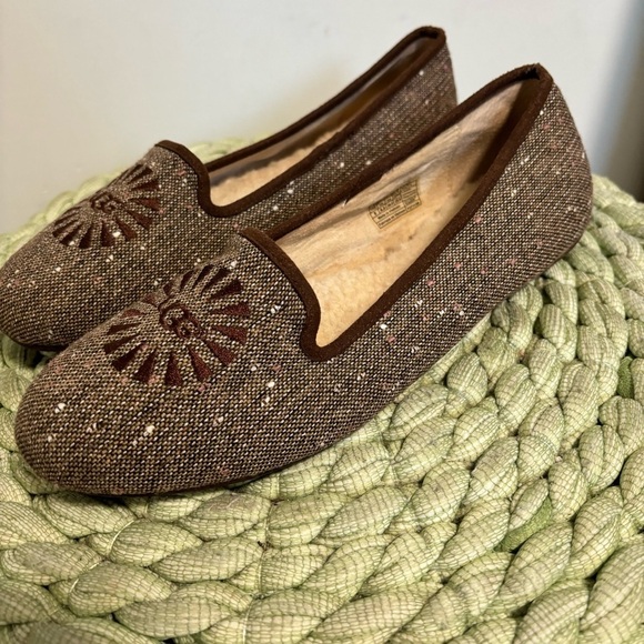 UGG Alloway Brown Tweed Sherpa Lined Slip on Slipper Flat Loafers NWOT - Picture 2 of 9